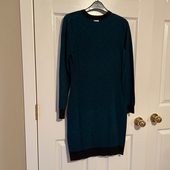 Michael Kors sweater Dress - Picture 4 of 4